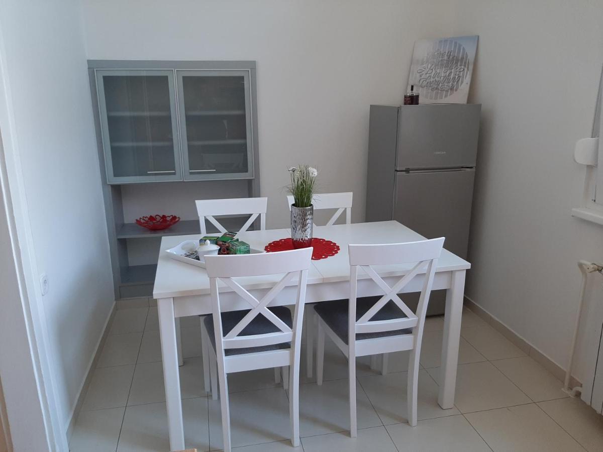 Apartman Kod Kestena Osijek Bagian luar foto